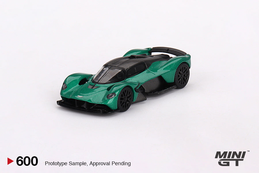 Mini GT #600 Aston Martin Valkyrie – Racing Green