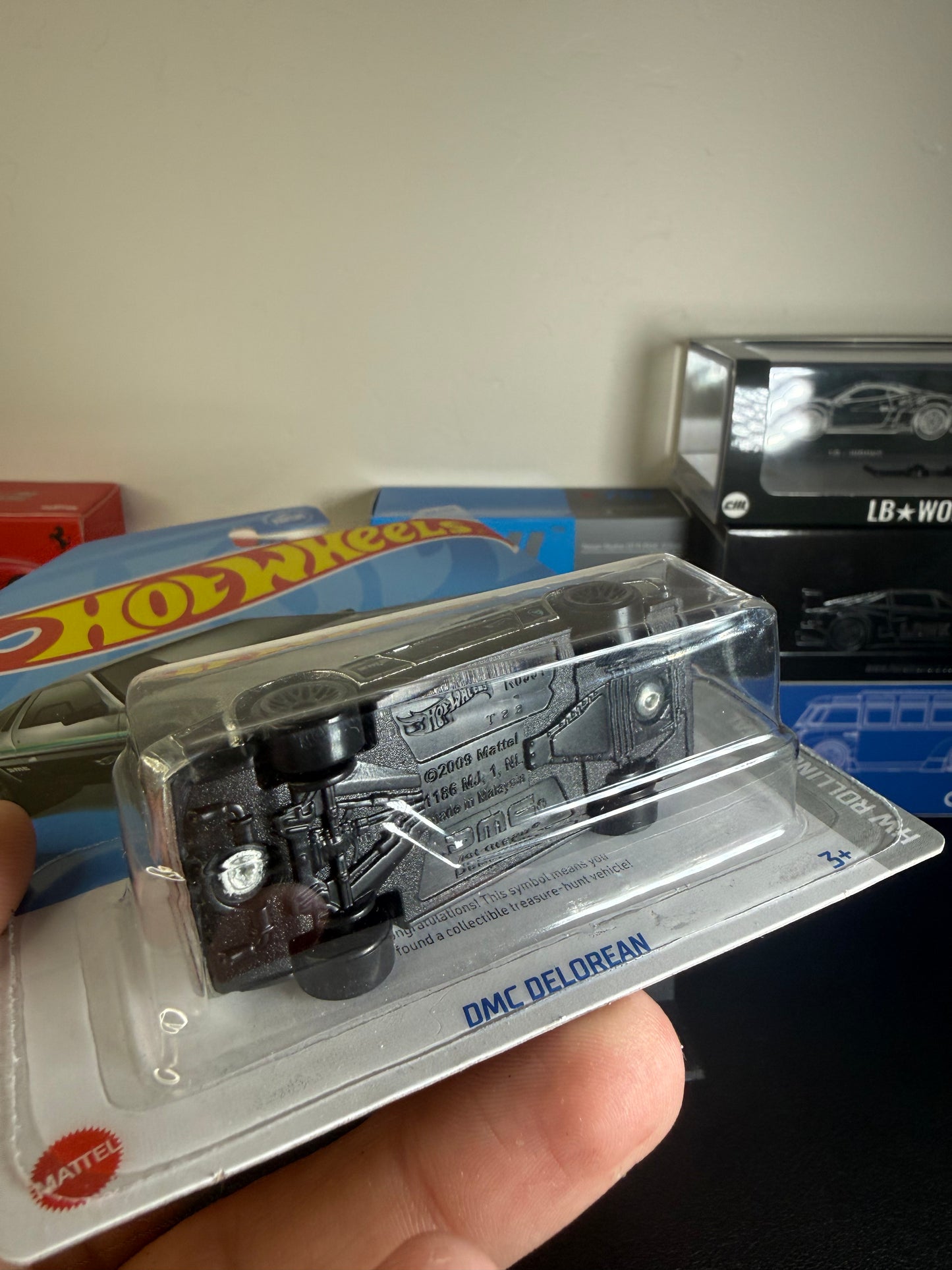 Hot Wheels Treasure Hunt DMC DeLorean 236/250