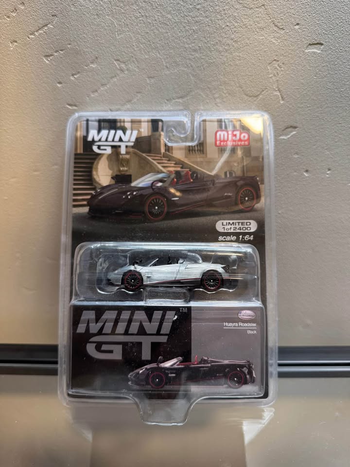 MiniGT MiJo Exclusives Pagani Huayra Roadster Chase Limited 1 of 2400