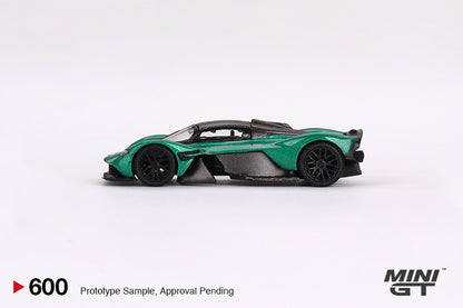 Mini GT #600 Aston Martin Valkyrie – Racing Green