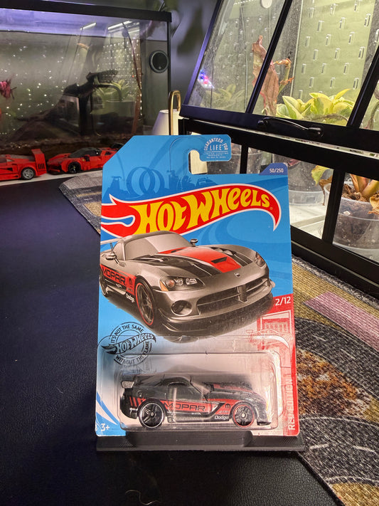 Hot Wheels Red Edition Dodge Viper SRT10 ACR 50/250