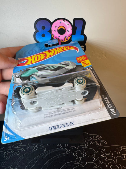 Hot Wheels Treasure Hunt Cyber Speeder 220/250