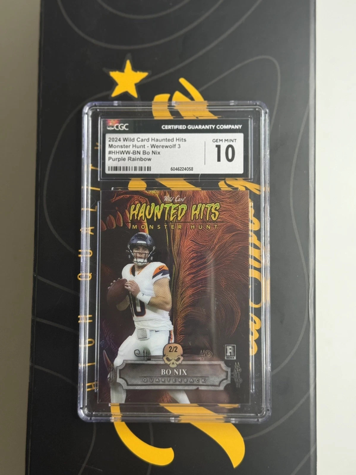 CGC 10 2024 Wild Card Haunted Hits Bo Nix Werewolf Purple Rainbow #/2